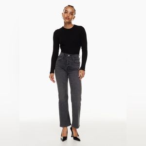 Aritzia Denim Forum - The Arlo High Rise Straight 28L - Size 24